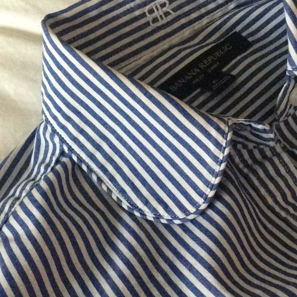 Banana Republic Riley Shirt - Picture 7 of 7